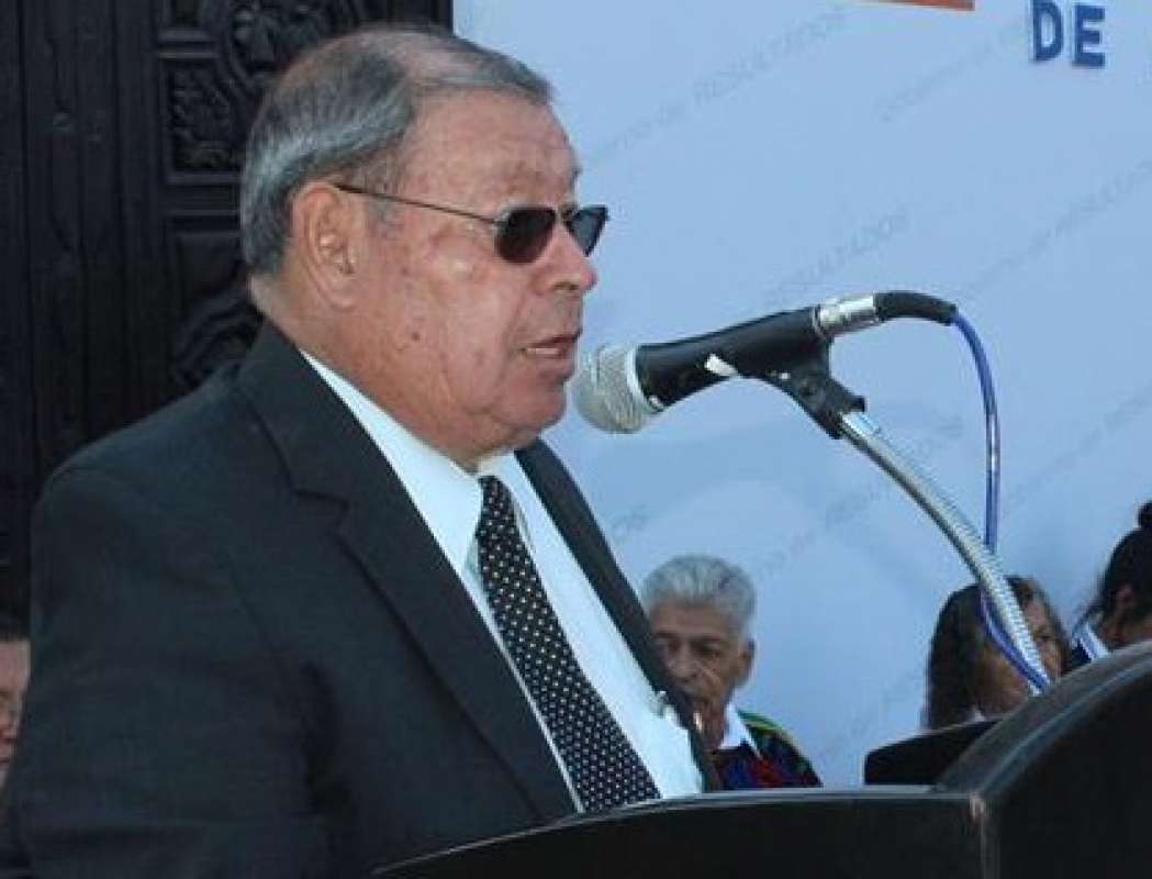 Aurelio Conejo, en el discurso oficial, felicitó a los acambarenses